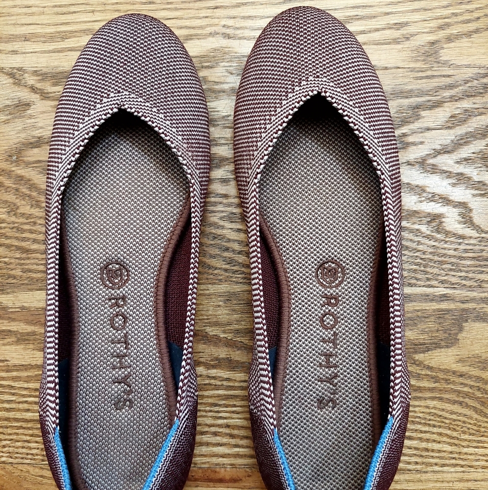 **SOLD**     Rothy's Plum Birdseye Flats, VGUC 9.5 *RETIRED COLOR